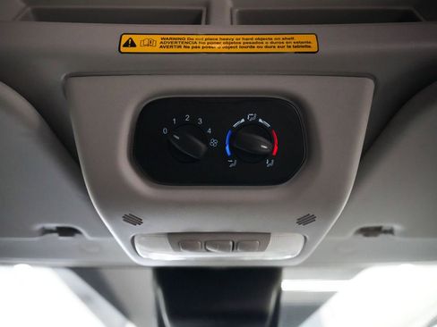 Used 2018 Ford Transit 350 XLT RWD image 34