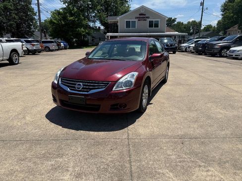 Used 2012 Nissan Altima 2.5 S w/ Convenience Pkg FWD image 1