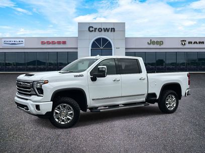 Certified 2024 Chevrolet Silverado 2500 High Country w/ LPO, Dark Essentials Package