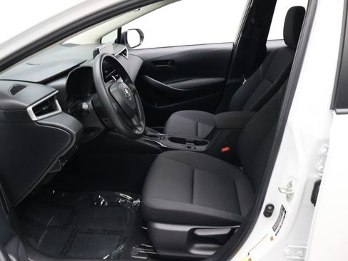 Certified 2023 Toyota Corolla LE image 14