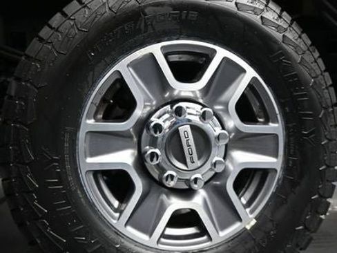 Used 2024 Ford F250 Lariat image 16