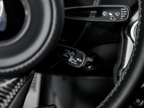 Used 2019 McLaren 720S RWD image 28