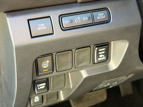 New 2026 Nissan Frontier SV image 10