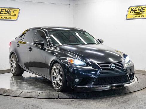 Used 2015 Lexus IS 250 RWD image 5