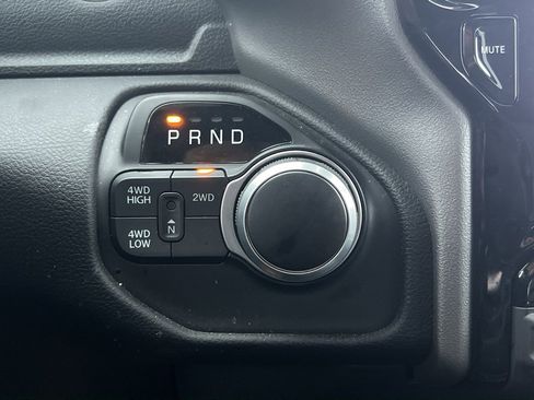 Used 2024 RAM 2500 Big Horn w/ Night Edition image 25