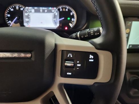 Used 2023 Land Rover Defender 110 X-Dynamic SE image 27