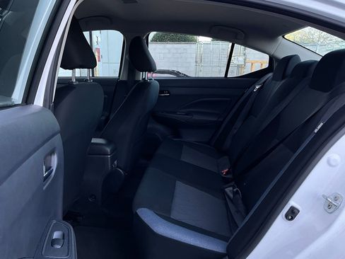 Used 2025 Nissan Versa SV image 11