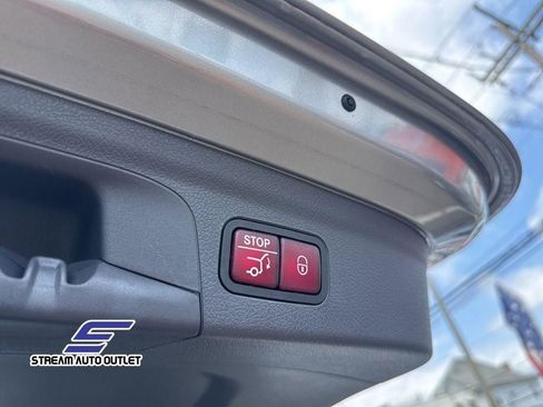 Used 2020 Mercedes-Benz GLE 350 4MATIC image 34