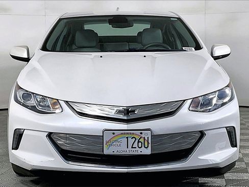 Used 2018 Chevrolet Volt LT w/ Comfort Package image 2