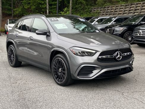 Certified 2025 Mercedes-Benz GLA 250 4MATIC image 4