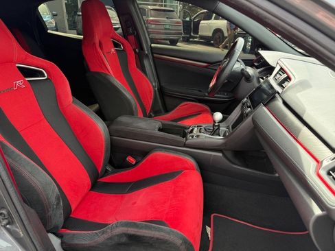 Used 2018 Honda Civic Type R image 14