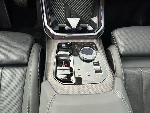 Used 2026 BMW X3 xDrive30i w/ Convenience Package AWD/4WD image 16
