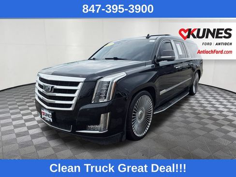 Used 2017 Cadillac Escalade ESV Luxury AWD/4WD image 3
