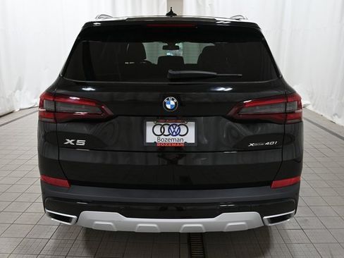 Used 2022 BMW X5 xDrive40i w/ Parking Assistance Package image 12