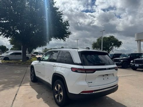 Used 2022 Jeep Grand Cherokee Limited 4xe AWD/4WD image 9
