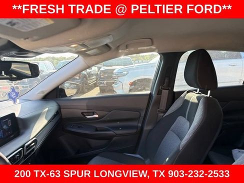 Used 2026 Nissan Sentra SV w/ SV Convenience Package FWD image 10