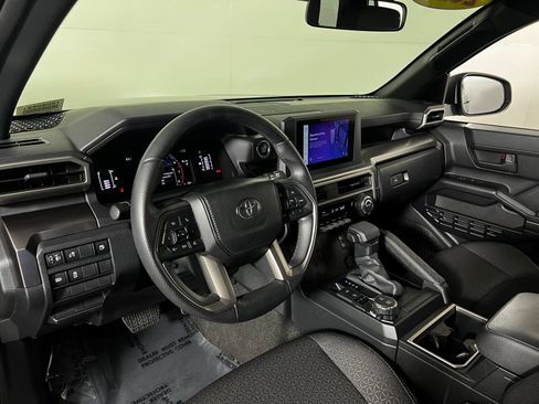 Certified 2026 Toyota 4Runner SR5 AWD/4WD image 12