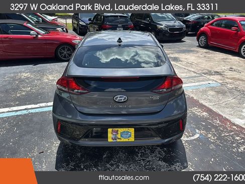 Used 2018 Hyundai Ioniq Blue FWD image 9