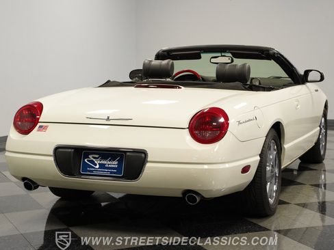 Used 2002 Ford Thunderbird image 11