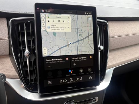 New 2026 Volvo XC90 T8 Plus image 16