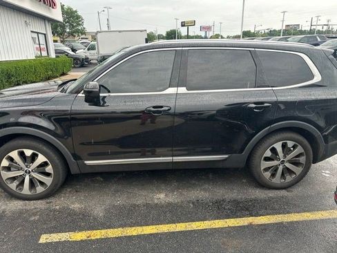 Used 2020 Kia Telluride EX w/ EX Premium Package FWD image 5