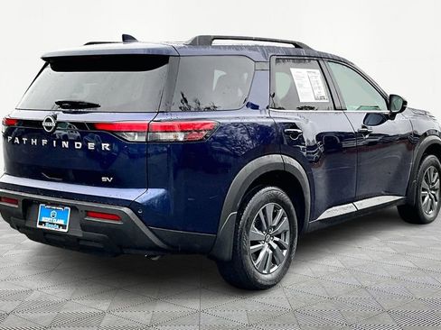 Used 2024 Nissan Pathfinder SV w/ Cargo Package image 6