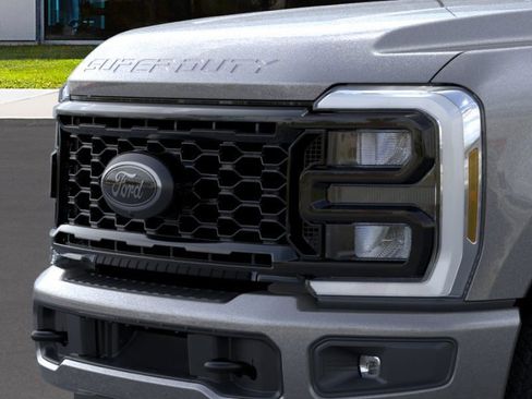 New 2026 Ford F250 XLT w/ XLT Premium Package image 17