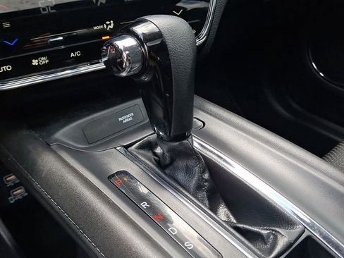Certified 2022 Honda HR-V EX image 17