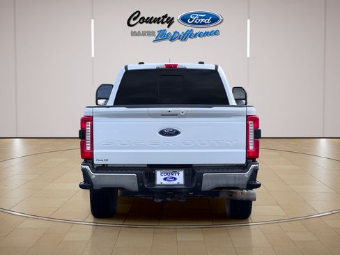Used 2024 Ford F250 Lariat AWD/4WD image 11