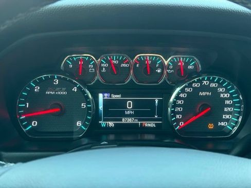 Used 2018 Chevrolet Silverado 1500 LT w/ All Star Edition AWD/4WD image 28