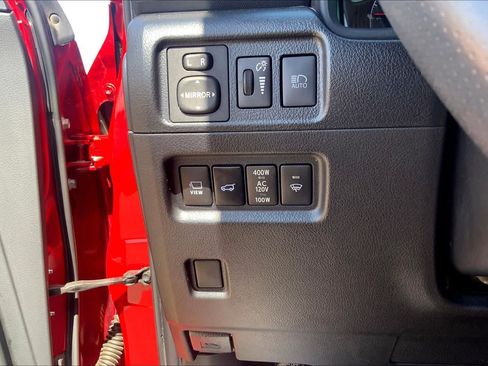Used 2022 Toyota 4Runner SR5 Premium w/ Moonroof Package AWD/4WD image 35