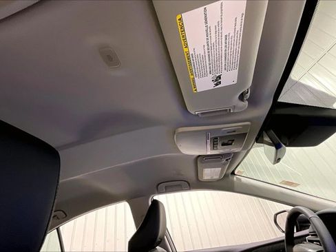 New 2026 Toyota Camry Hybrid image 29