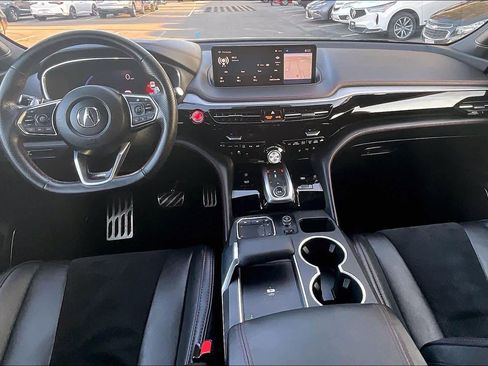 Used 2023 Acura MDX A-Spec image 17