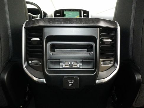 Used 2021 RAM 1500 Big Horn image 24