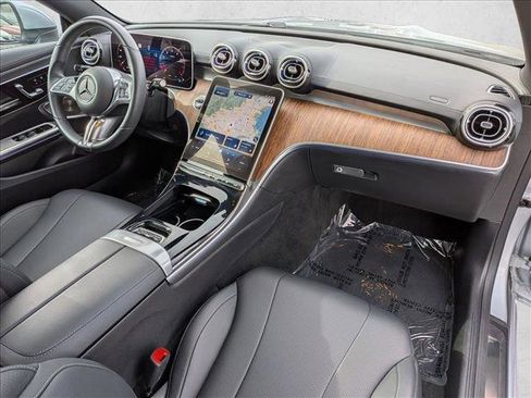 Used 2024 Mercedes-Benz CLE 300 4MATIC Cabriolet image 19