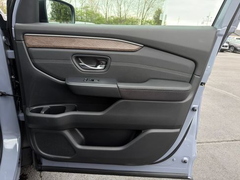 Used 2026 Honda Pilot Elite image 26