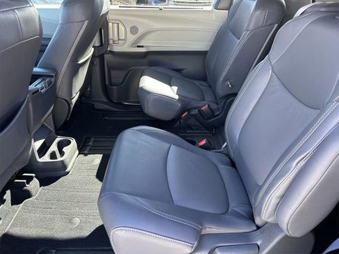 Certified 2023 Toyota Sienna LE image 15