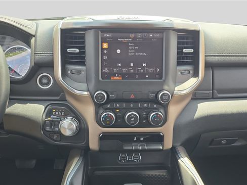 Used 2022 RAM 1500 Laramie AWD/4WD image 21