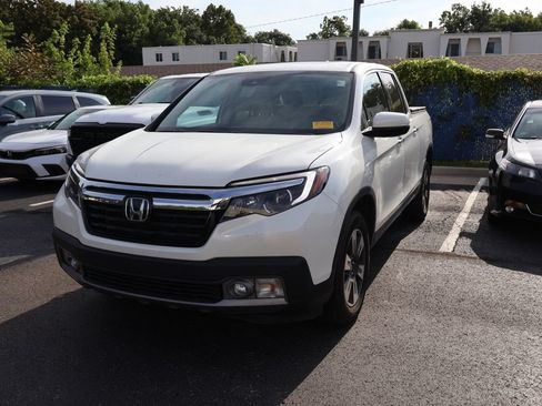 Used 2017 Honda Ridgeline RTL-E image 3