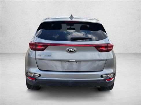 Used 2020 Kia Sportage LX image 5