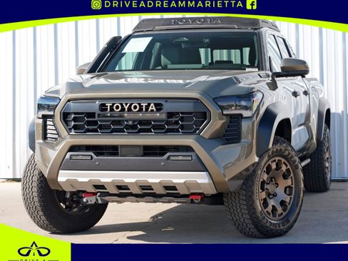 Used 2025 Toyota Tacoma 4x4 Double Cab Hybrid w/ Tow Tech Package image 1