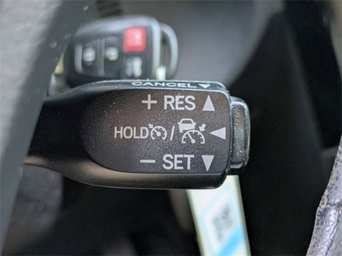 Used 2017 Toyota Corolla L image 28