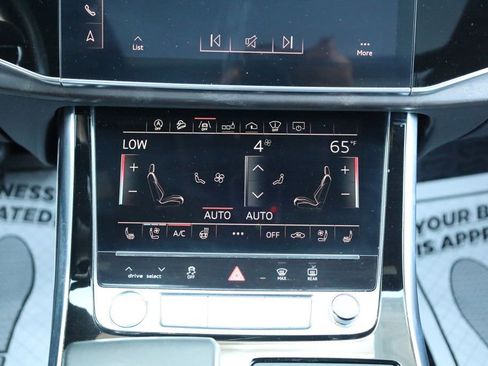 Used 2019 Audi Q8 Prestige image 39
