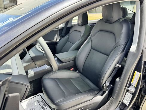 Used 2025 Tesla Model 3 Long Range RWD image 27