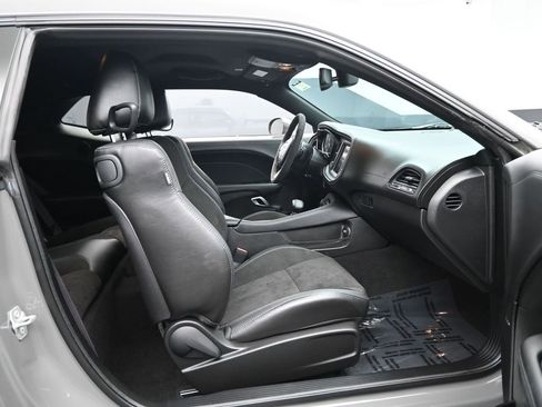 Used 2023 Dodge Challenger R/T Scat Pack image 29
