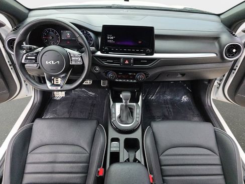 Used 2023 Kia Forte GT-Line w/ GT-Line Premium Package FWD image 10