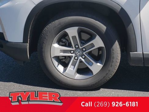 Used 2023 Honda Pilot EX-L image 42