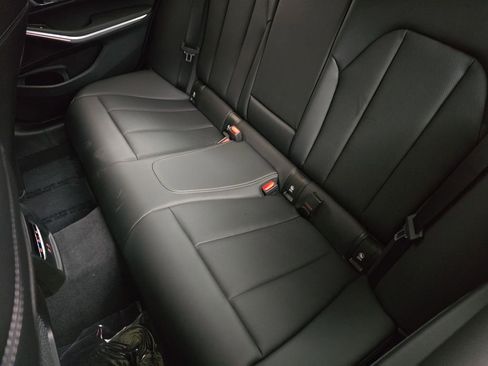 Used 2023 BMW 330i xDrive 330i xDrive w/ Driving Assistance Package image 16