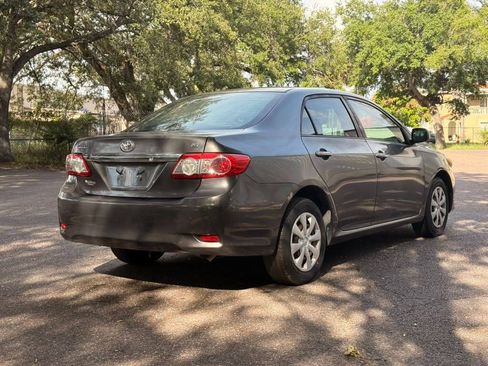 Used 2011 Toyota Corolla LE FWD image 5