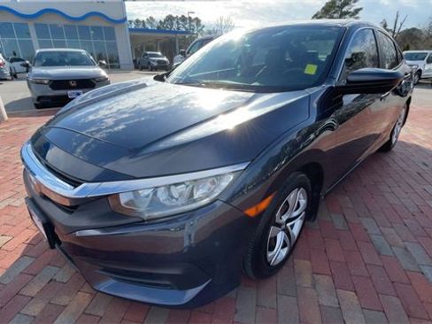 Used 2018 Honda Civic LX image 5